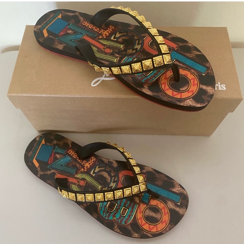 Christian Louboutin Montezazou Studded Flip Flop